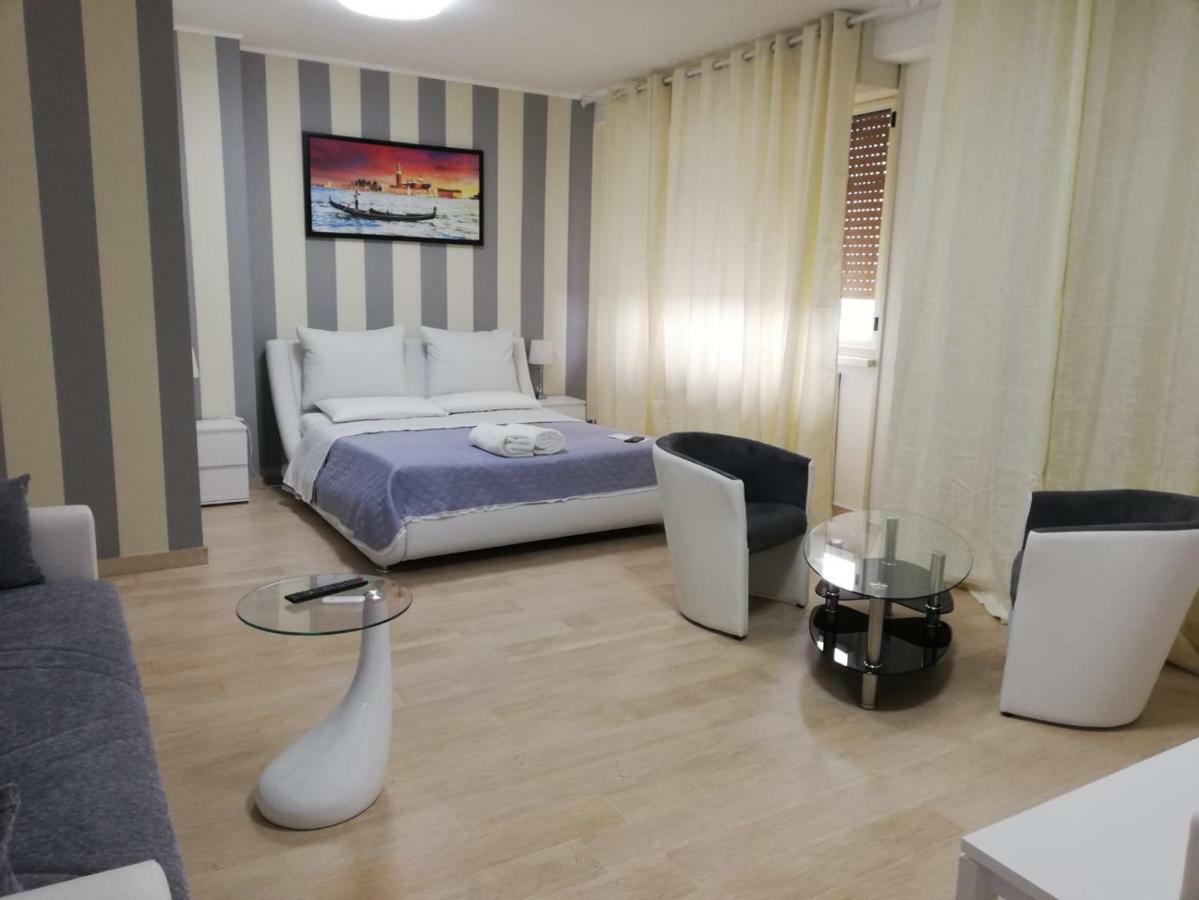 Tower Venice Hotel Местре Екстериор снимка
